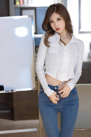 女阾居的丰满奶水ⅩXXX影片